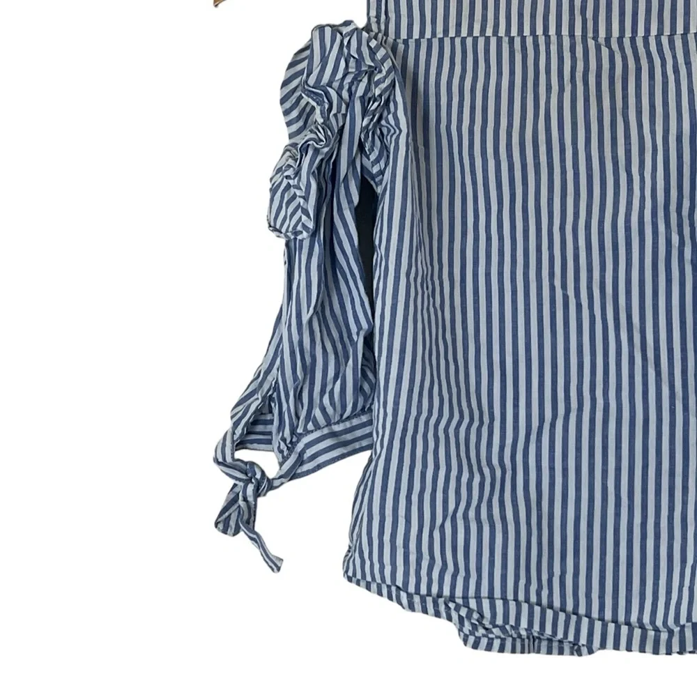 Arizona | Striped cold shoulder button froth shirt girl’s size 7/8